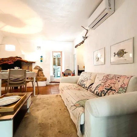 Sardinia Re - Virgo Relais Boutique Апартаменти Ольбія