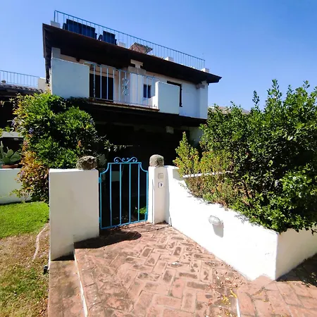Sardinia Re - Virgo Relais Boutique Апартаменти *